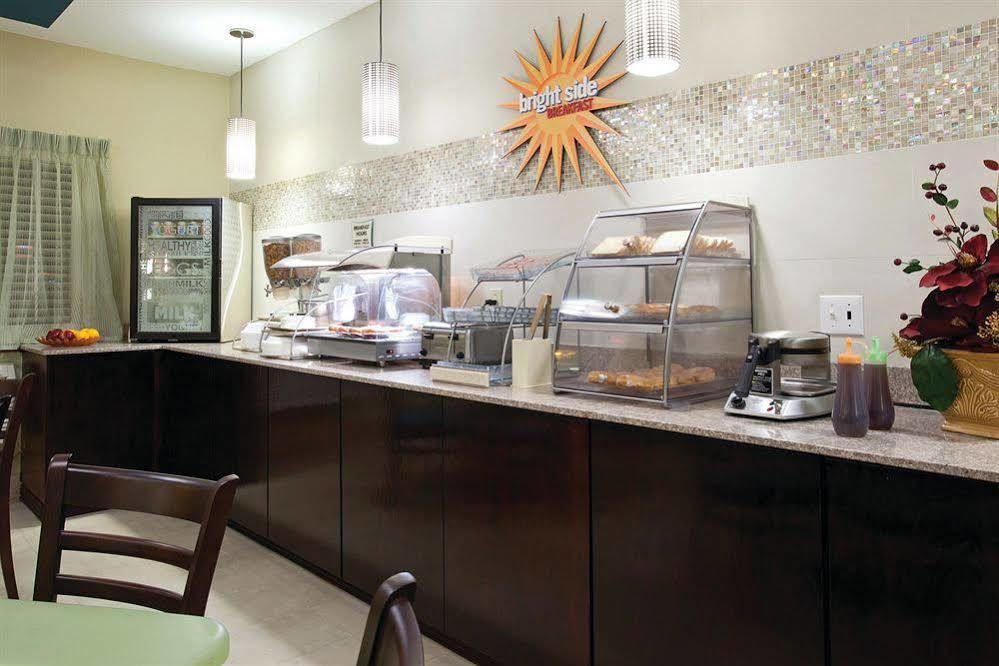 La Quinta By Wyndham Henderson-Northeast Denver Εξωτερικό φωτογραφία