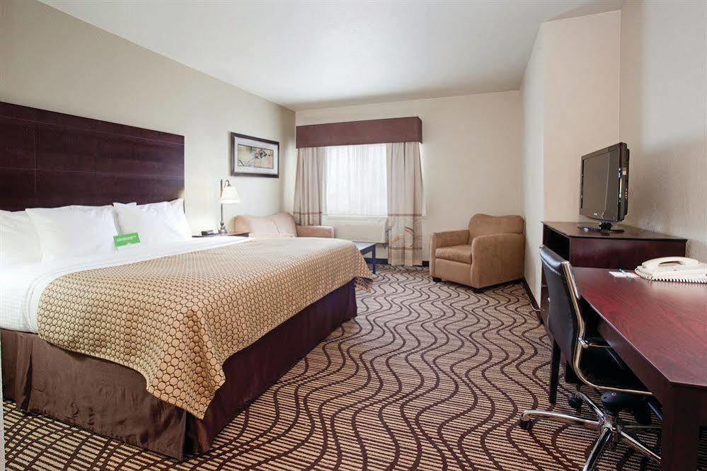 La Quinta By Wyndham Henderson-Northeast Denver Εξωτερικό φωτογραφία