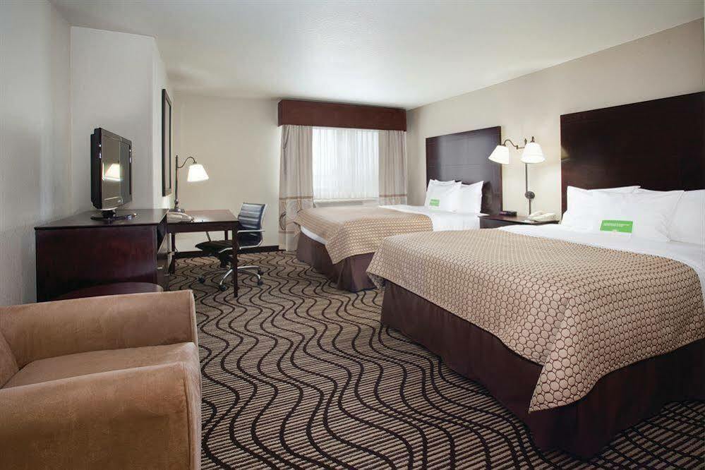 La Quinta By Wyndham Henderson-Northeast Denver Εξωτερικό φωτογραφία